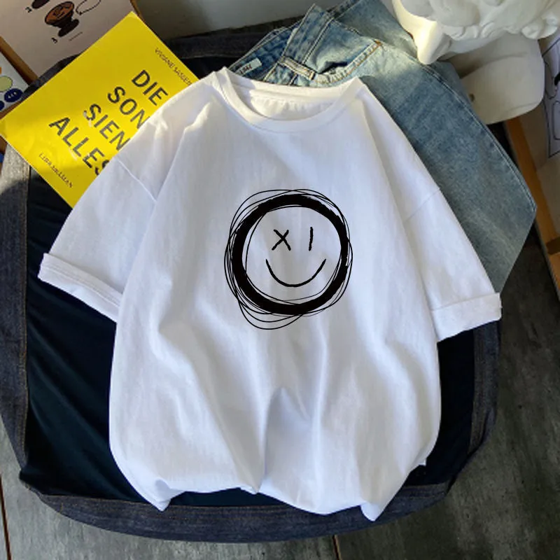 【110-160】人気オススメ 合わせやすい 子供服 笑顔柄 半袖 Ｔシャツ