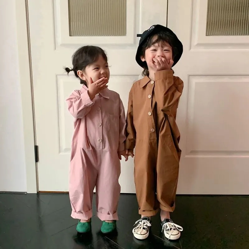【80‐140cm】2色選べる 韓国系 カジュアル アルファベット 折り襟 子供 服 男の子 女の子 カバーオールボトムス