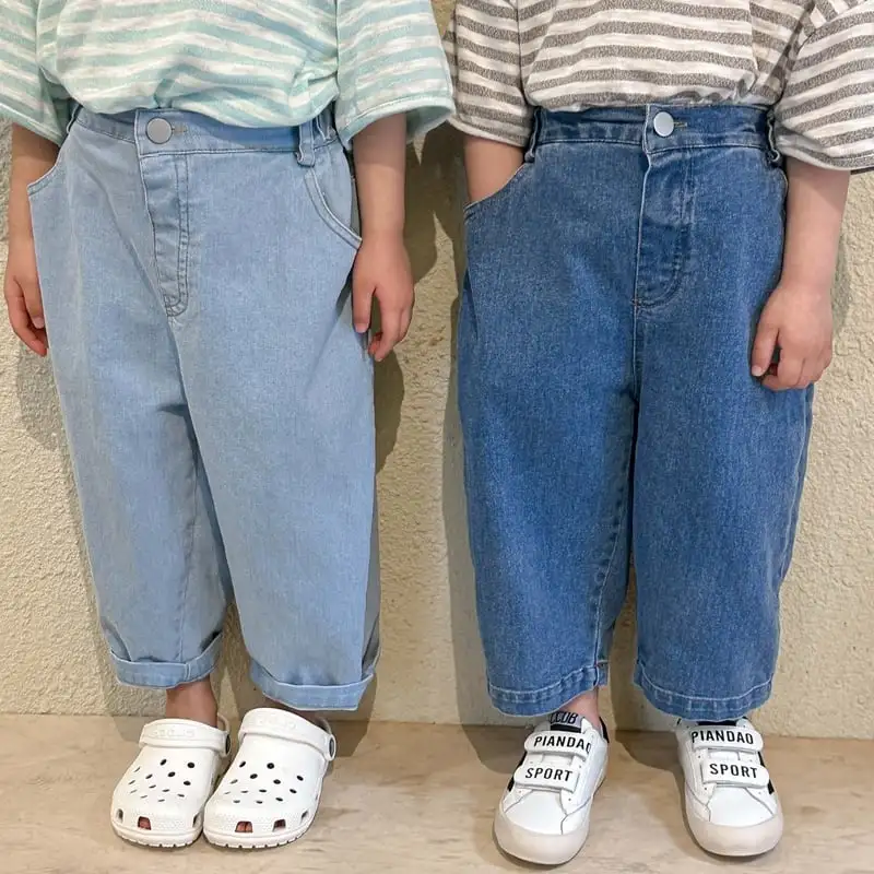 【80-150】2023新作　シンプル系デニムパンツ