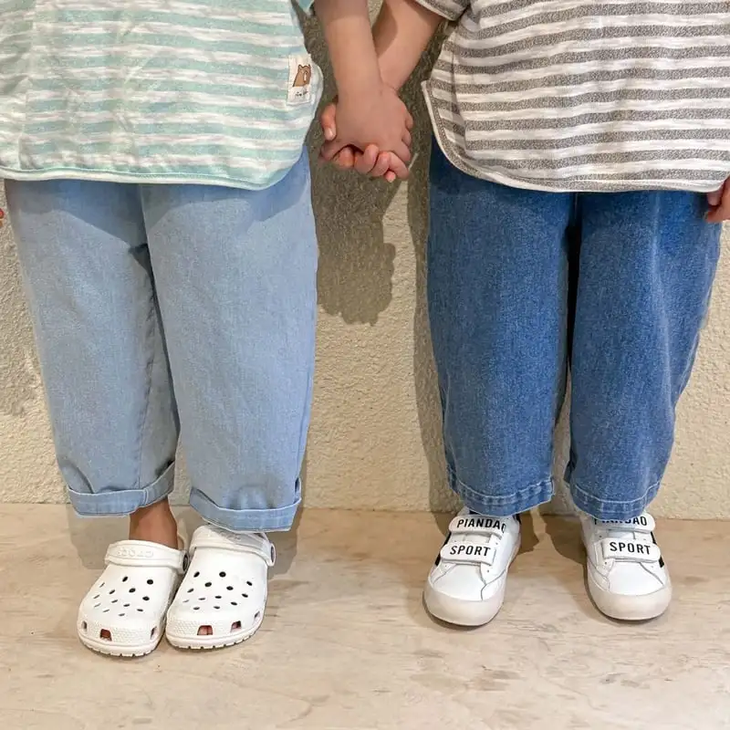 【80-150】2023新作　シンプル系デニムパンツ