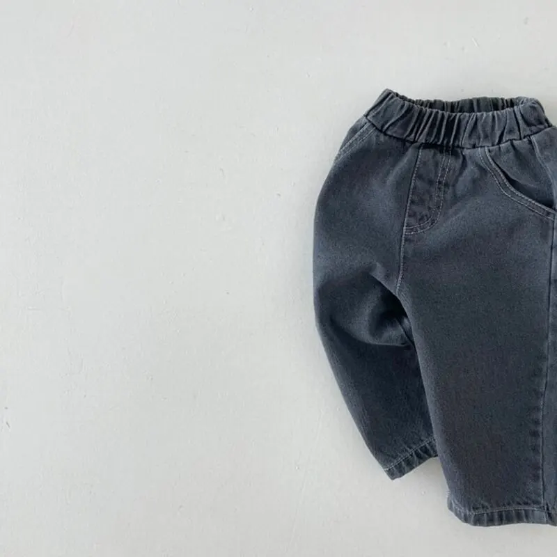 【73-100cm】新作 ポッケット付きコットンベビーデニムパンツ