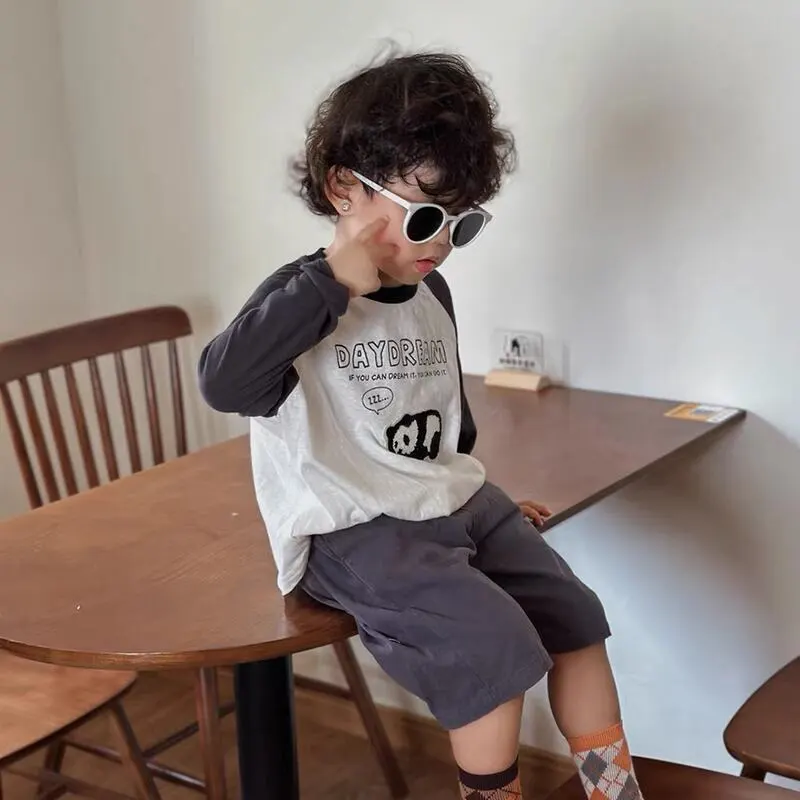【80-150】モコモコ刺しゅう柄長袖Ｔシャツ