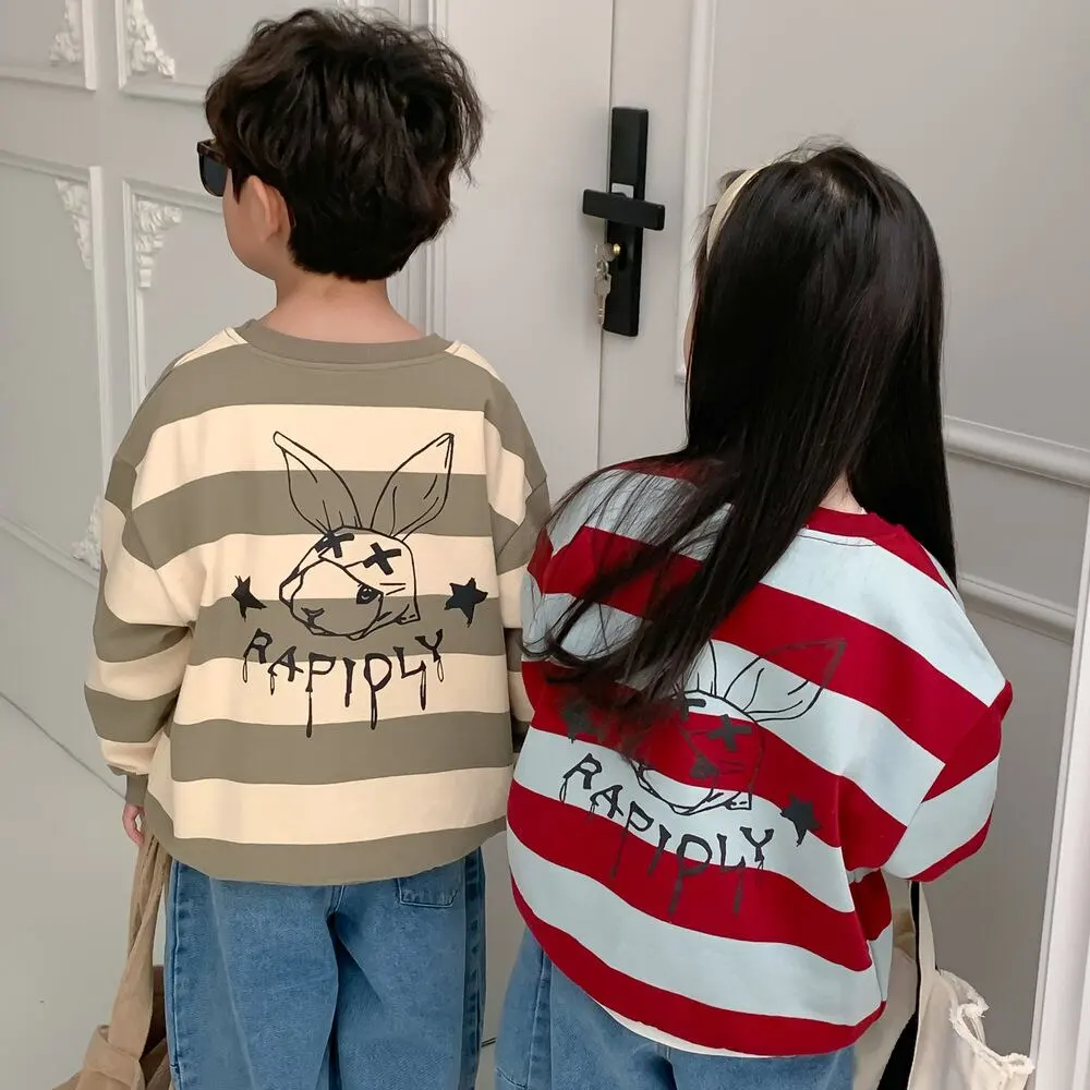 【80-140cm】春新作 ウサギバックプリント ボーダー トレーナー