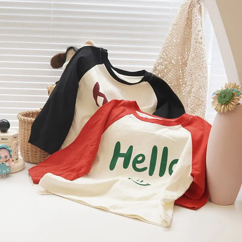 【80-140】春新作HELLOログラグランスリーブ長袖Ｔシャツ