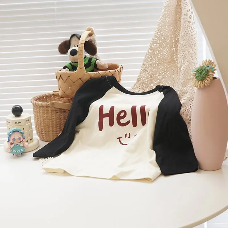 【80-140】春新作HELLOログラグランスリーブ長袖Ｔシャツ