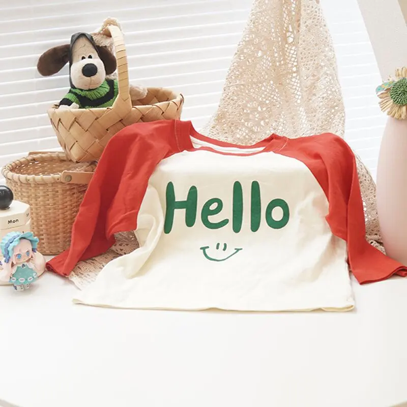 【80-140】春新作HELLOログラグランスリーブ長袖Ｔシャツ