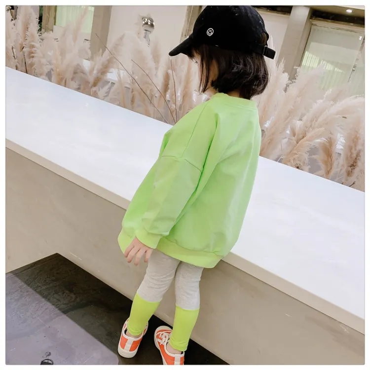 【90-160】全2色アルファベットプリントラウンドネックスウェット女の子トップス