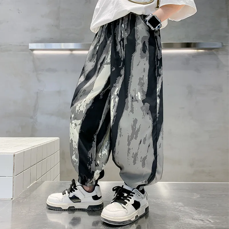 【100-160cm】新登場 ファッション 韓国系 配色 春夏 男の子 ボトムス