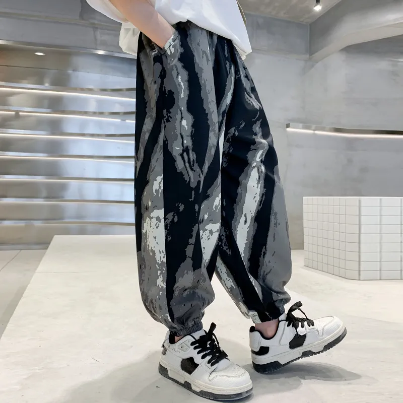 【100-160cm】新登場 ファッション 韓国系 配色 春夏 男の子 ボトムス