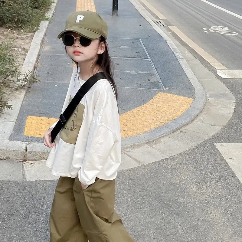 【100-160cm】着回し力抜群 カジュアル  カートゥーン  可愛い 合わせやすい  女の子 長袖 Ｔシャツ