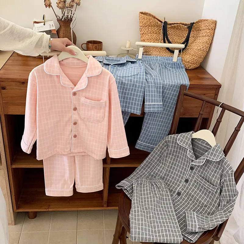 【110-160cm】絶対見逃さないで  シンプル  ゆったり  肌にやさしい  男の子  女の子  パジャマ