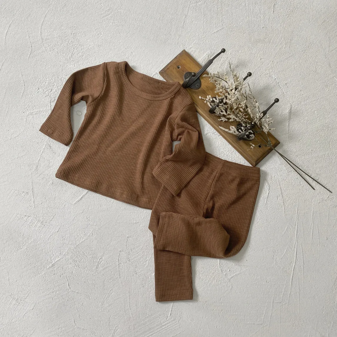 【66-90cm】絶対欲しい 大人気  肌に優しい  シンプル 日常  無地  四色選べる  ベビー トップス＋ボトムス セットアップ