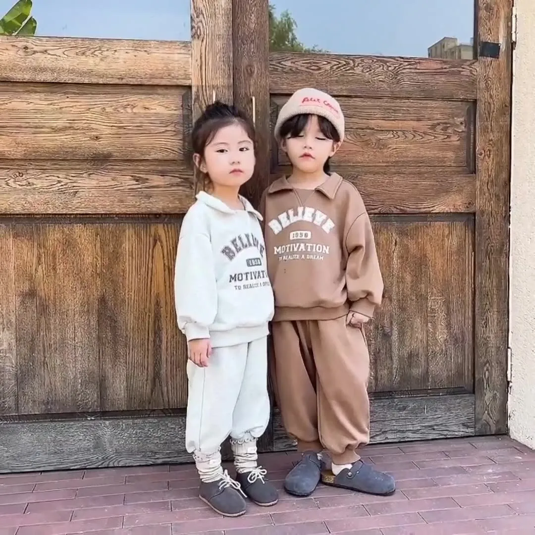 【80-150cm】大人気  毎日着たくなる ファッション  カジュアル  男の子 女の子 トップス＋ボトムス セットアップ