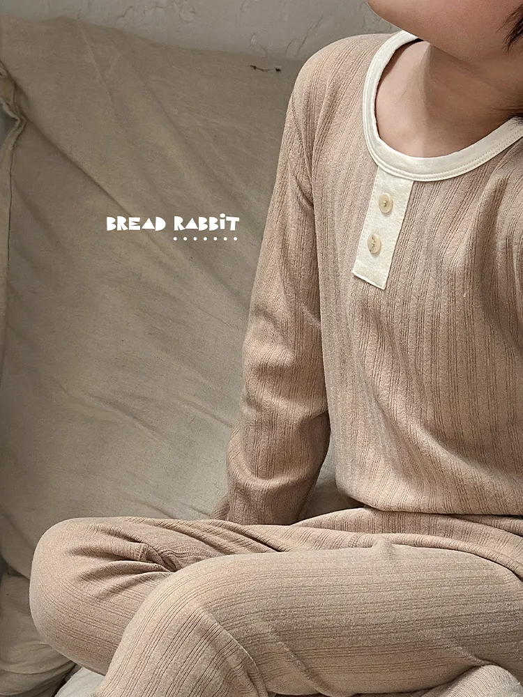 【90-160cm】人気上昇中 柔らかい素材  シンプル  ナチュラル 肌に優しい 男の子 女の子 パジャマ