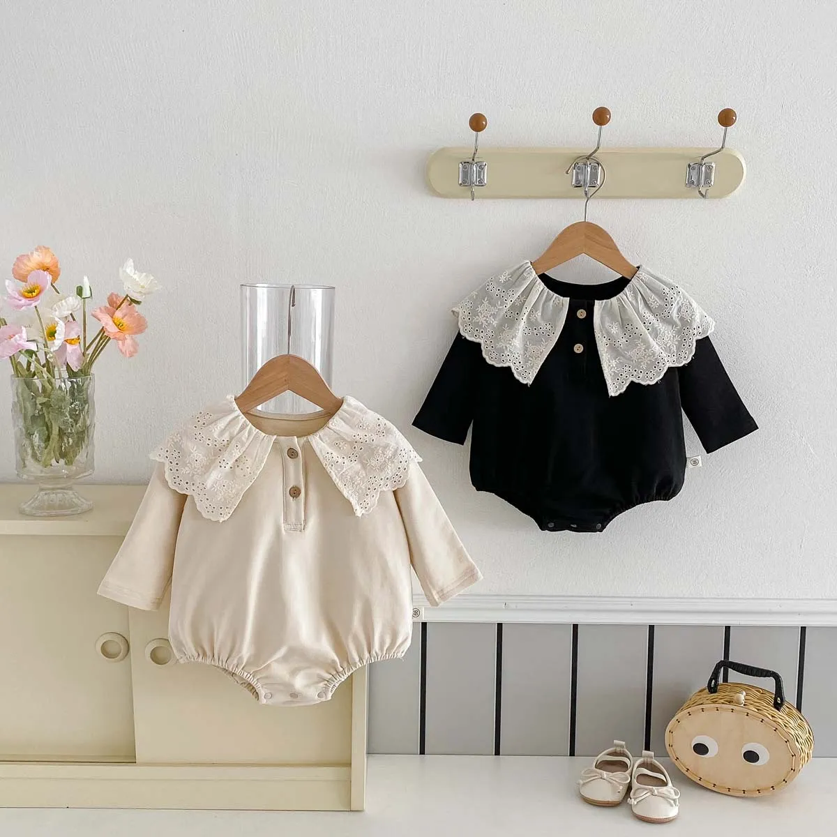 【66-90cm】2色選べる可愛い プリント 切り替え レー ス ベビー服 ロンパース