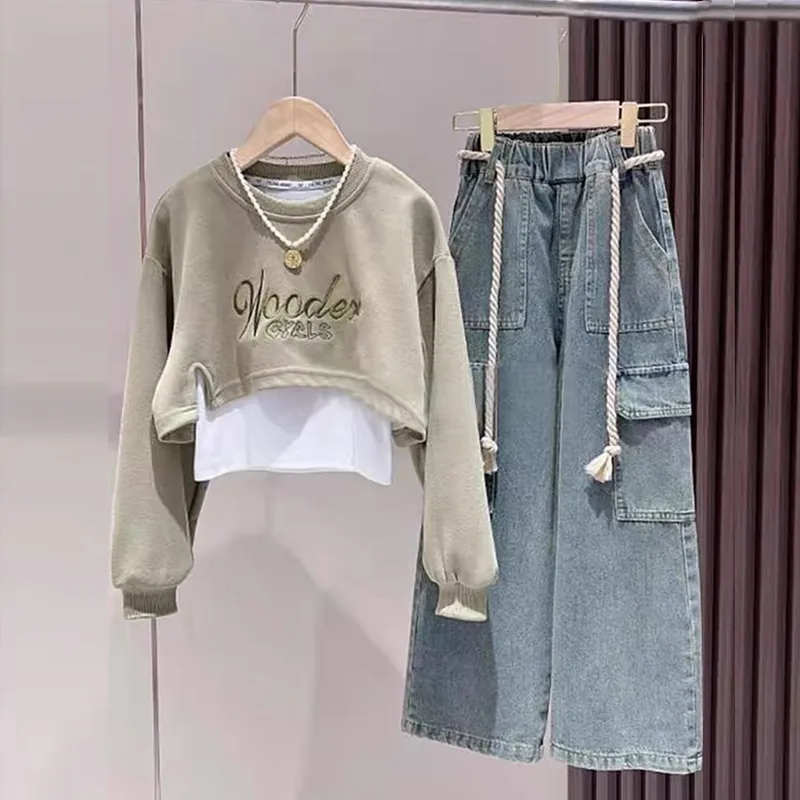 120-170 韓国オシャレ 春 秋 子供服 キッズ ジュニア 女の子 アルファベット 刺繍 重ね着風 トレーナー✛タンクトップ✛ベルト付き デニムパンツ 3点 セットアップ