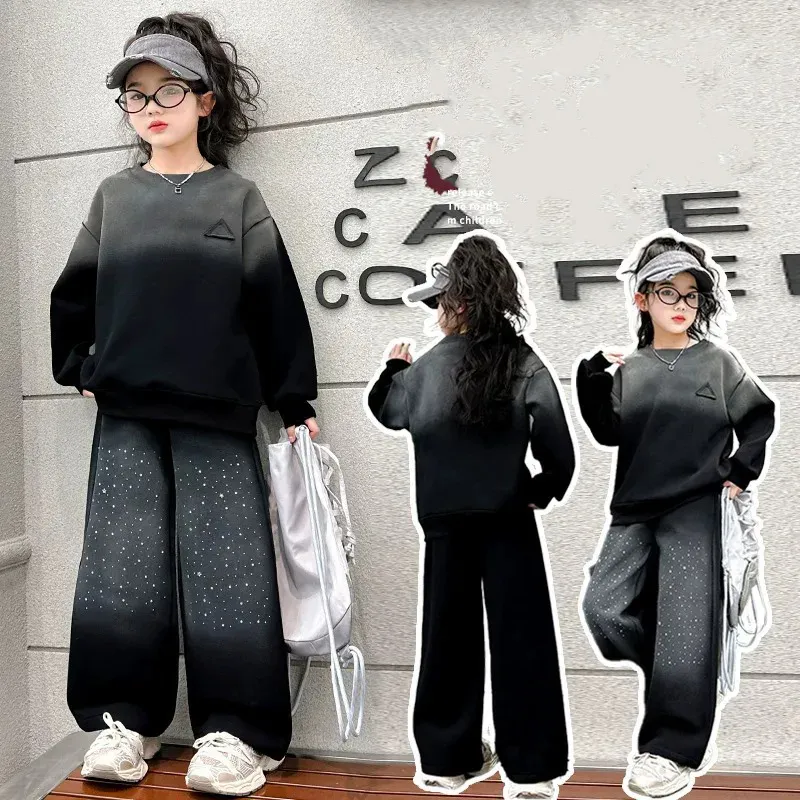 120-170 存在感抜群 スポーツ 裏起毛 秋 冬 子供服 キッズ ジュニア 女の子 グラデーション色 ラインストーン ラメ入り トレーナー✛ワイドパンツ セットアップ