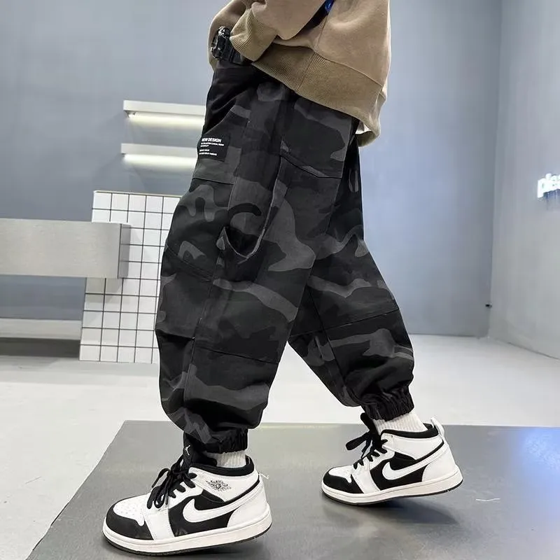 120-170 目を奪われる 春秋 男の子 子供服 キッズ ジュニア シンプル カモフラ かっこいい ボトムス パンツ