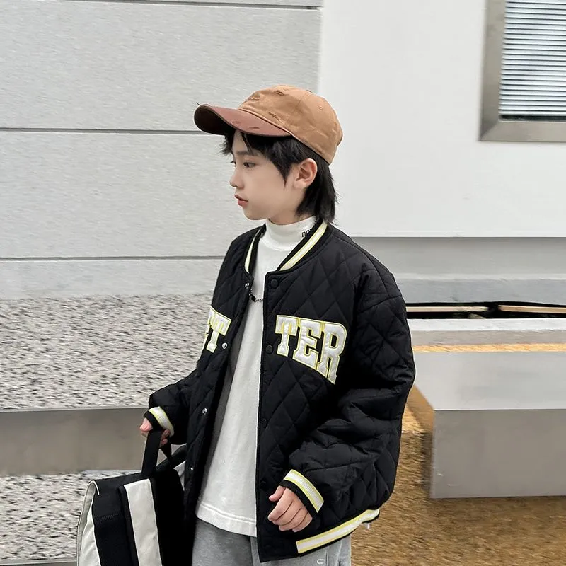 100-150 韓国 秋 冬 子供服 キッズ ジュニア 男女兼用 男の子 女の子 アルファベット アップリケ シングルブレスト スタジャン ジャケット アウター