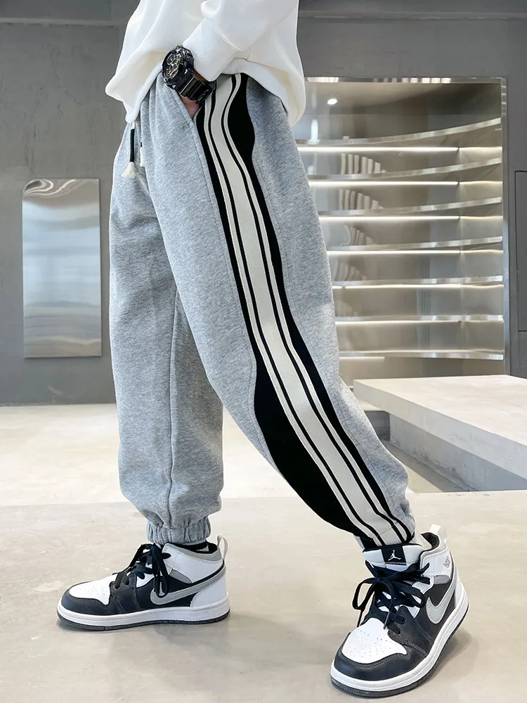 【120-170cm】絶対見逃さないで カジュアル 履きやすい 配色 ファッション 男の子 パンツ