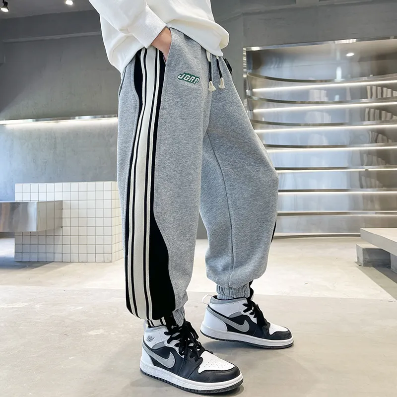 【120-170cm】絶対見逃さないで カジュアル 履きやすい 配色 ファッション 男の子 パンツ