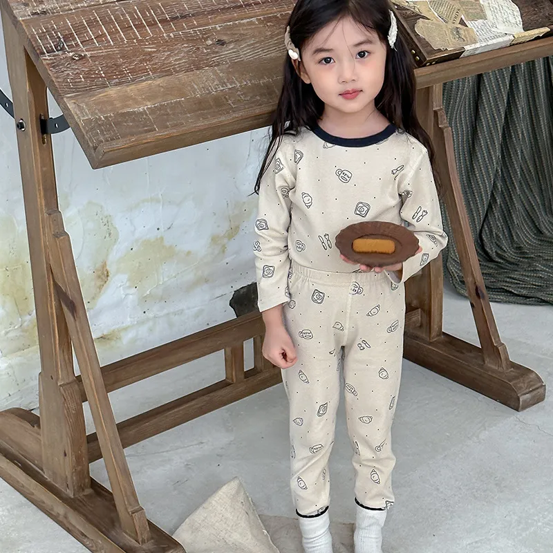 【90-160cm】大人気 肌触り良い 男の子 女の子 着心地良い カートゥーン ルームウェア