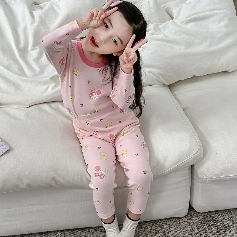 【90-160cm】大人気 肌触り良い 男の子 女の子 着心地良い カートゥーン ルームウェア