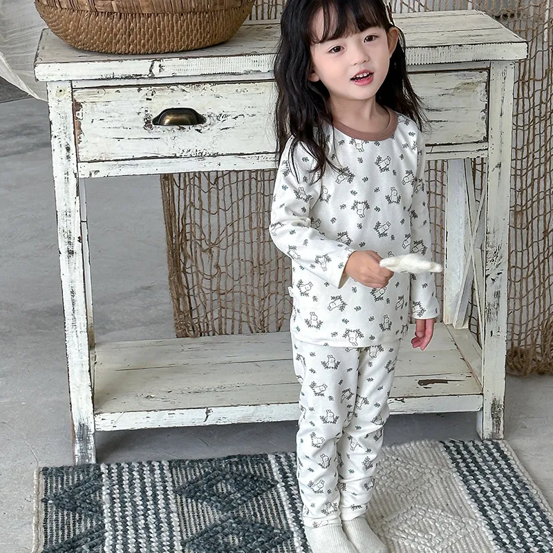 【90-160cm】大人気 肌触り良い 男の子 女の子 着心地良い カートゥーン ルームウェア