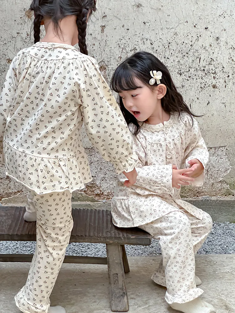 【110-170cm】人気上昇中 シンプル 着心地良い 花柄 女の子 ルームウェア