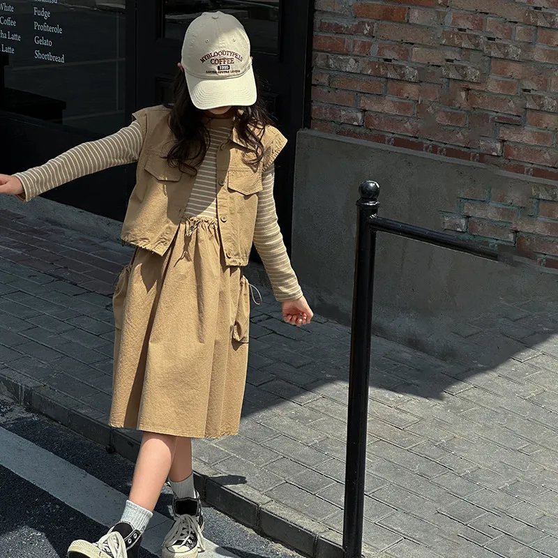 【120-170cm】二点セット きれいめ カジュアル キャンパス 女の子 ベスト＋ワンピース セットアップ