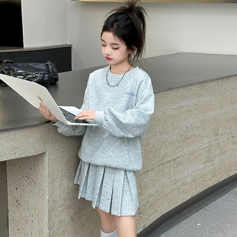 【120-170cm】二点セット オシャレ スウィート リボン付き 女の子 トレーナー＋スカート セットアップ