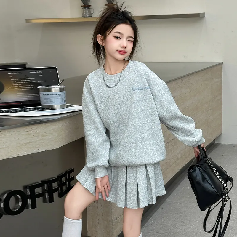 【120-170cm】二点セット オシャレ スウィート リボン付き 女の子 トレーナー＋スカート セットアップ