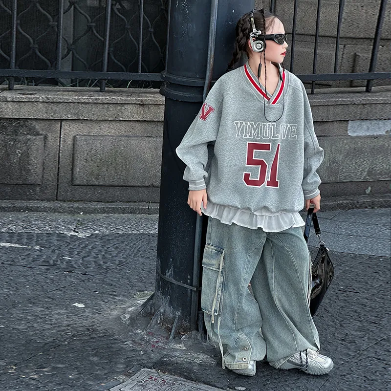 【120-170cm】人気上昇中 カジュアル ゆったり アルファベット Vネック 女の子 トレーナー