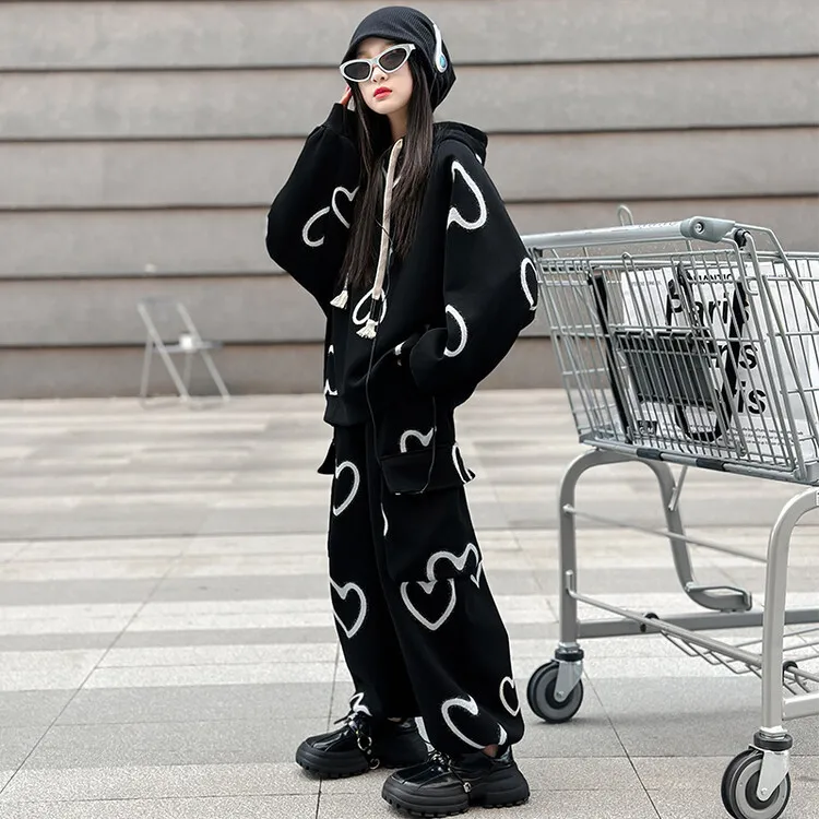 【120-170cm】二点セット カジュアル ストリート ハート柄 女の子 パーカー＋パンツ セットアップ