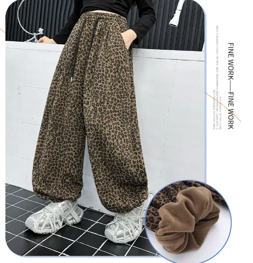 【120-170cm】話題沸騰中 大注目 カジュアル 快適 ヒョウ柄 女の子 裏起毛 パンツ