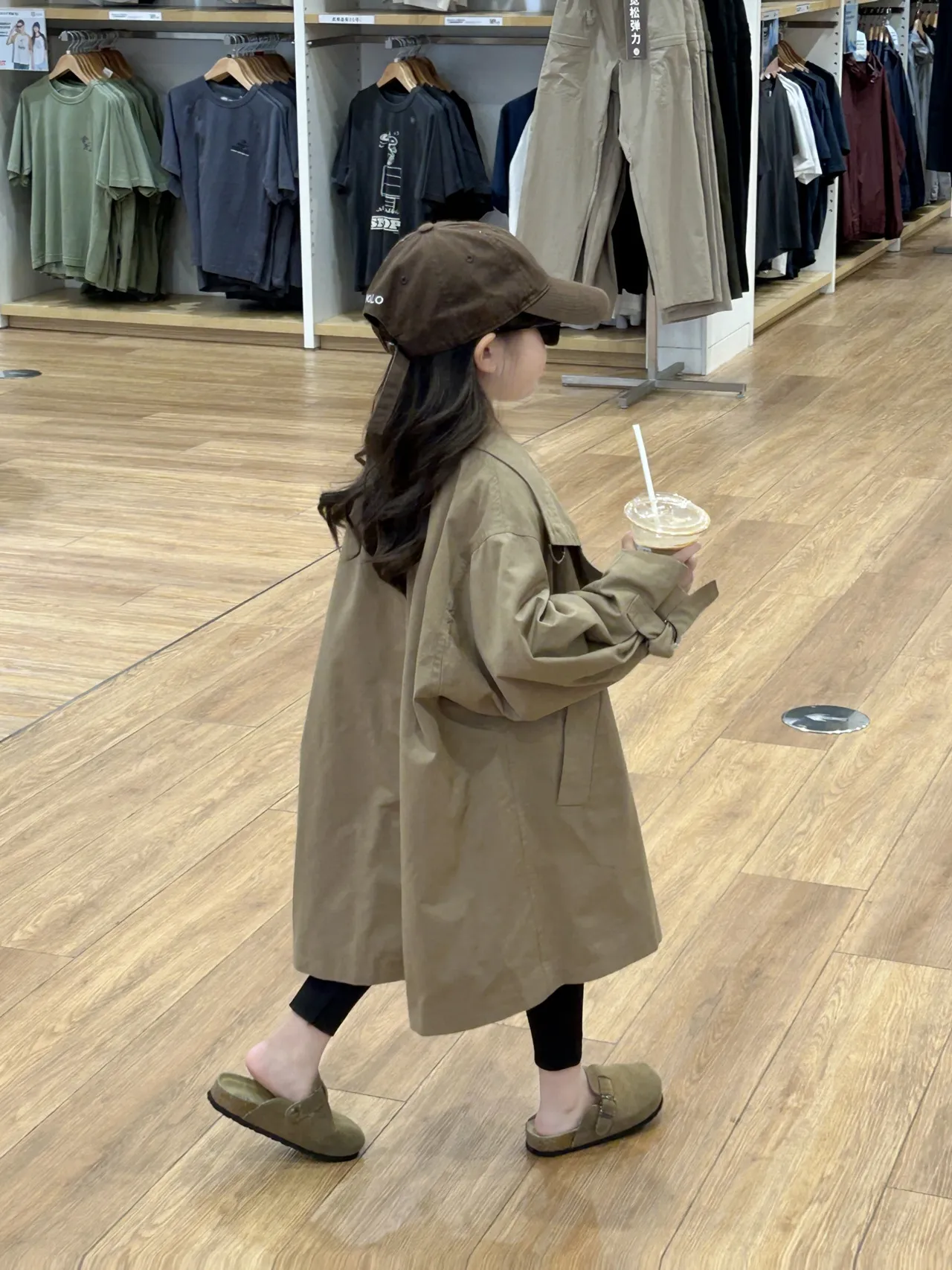 【90-140cm】絶対見逃さないで ナチュラル シンプル ゆったり 合わせやすい 女の子 アウター