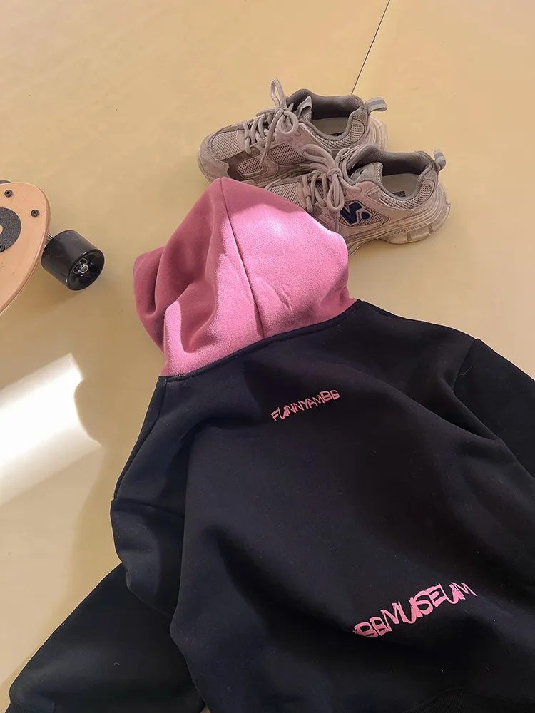 【90-160cm】着回し力抜群 大人気 カジュアル クール アルファベット 男の子 フード付き パーカー