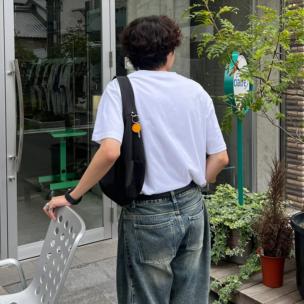 ユニセックス1983半袖Tシャツ