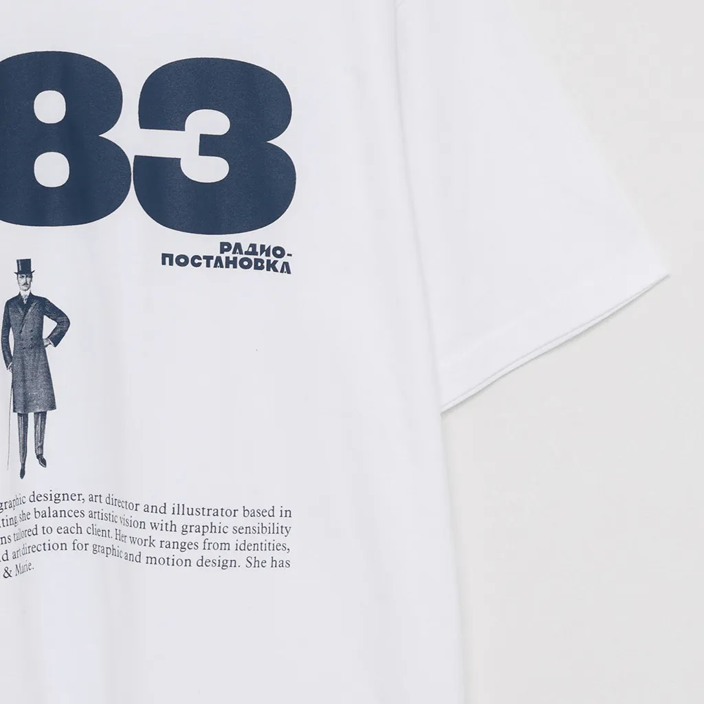 ユニセックス1983半袖Tシャツ