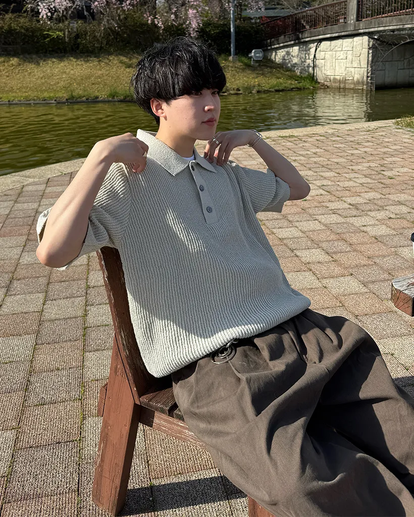 リブカラーニット