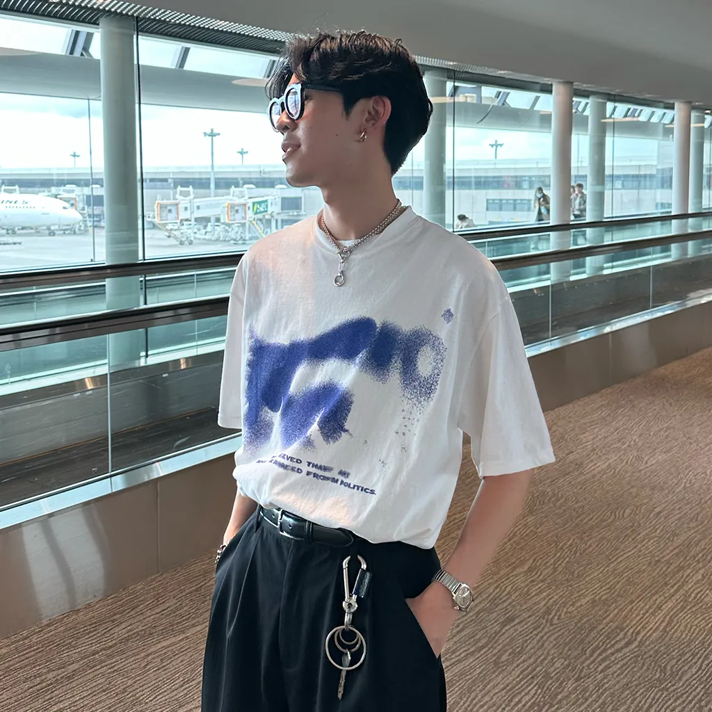 ユニーク半袖Tシャツ