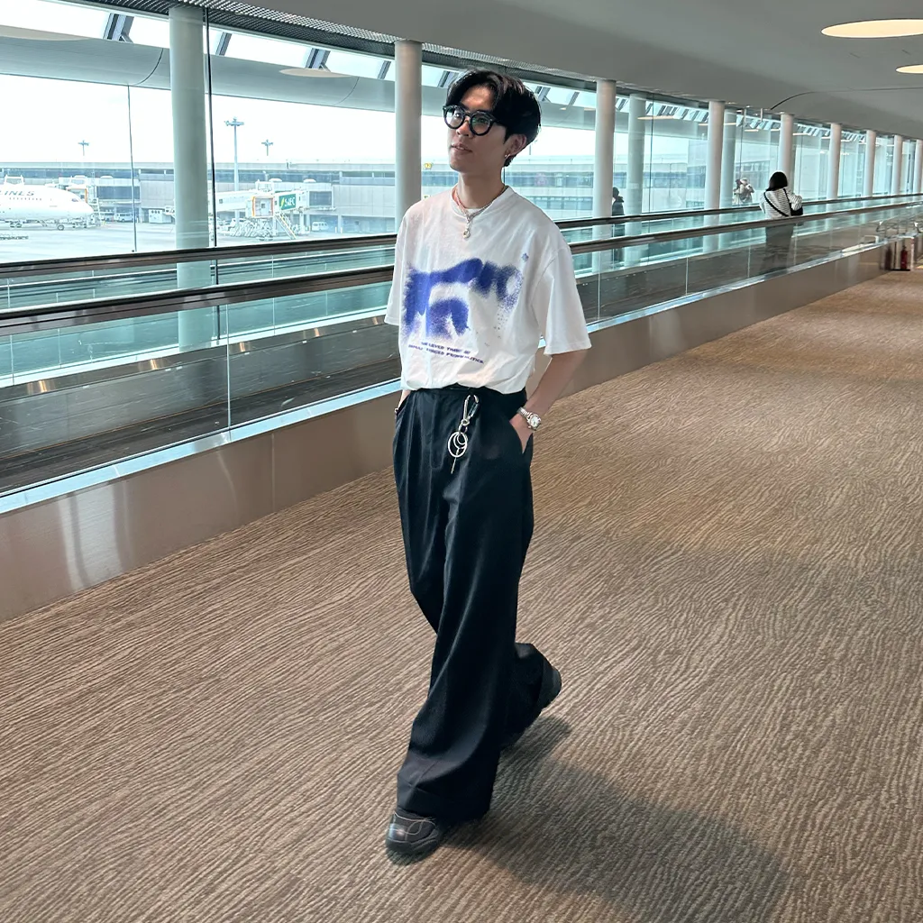 ユニーク半袖Tシャツ