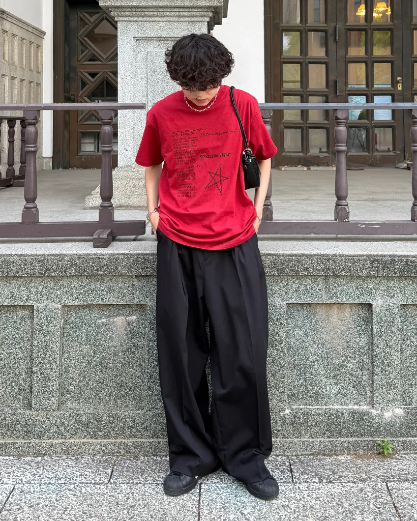 （ユニセックス）スターレタリングハーフＴシャツ