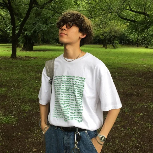 シンプルスクエアレタリング半袖Tシャツ