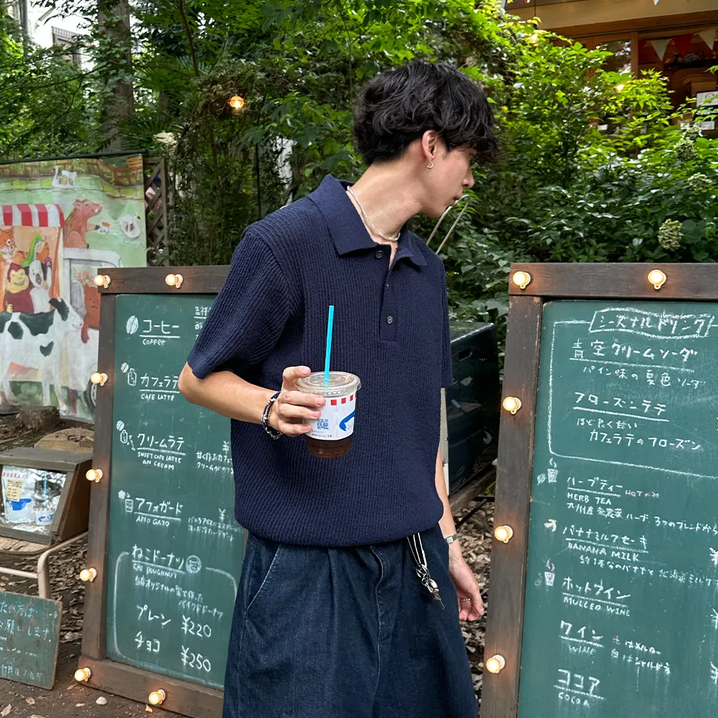 スリーボータン半袖カラーニット