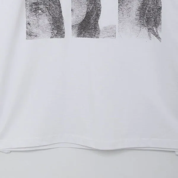 (ユニセックス) スクエアプリントTシャツ