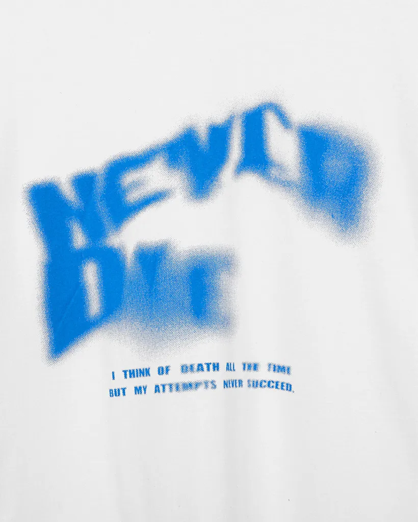 (ユニセックス)スプレーレタリング半袖Tシャツ