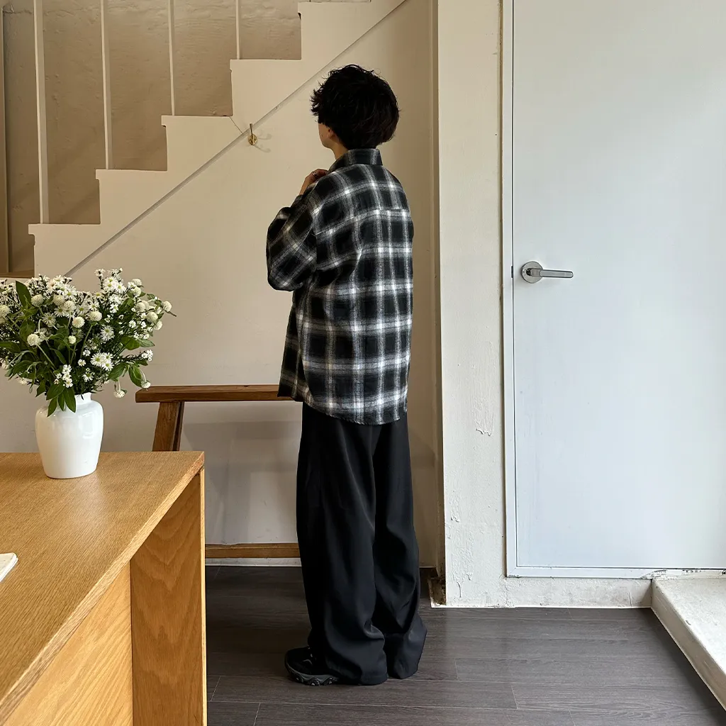 (ユニセックス) ブラックトーンチェックシャツ