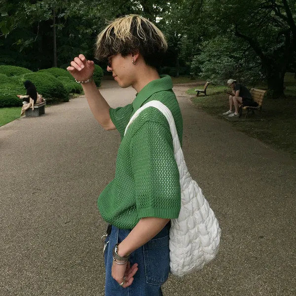 シンプル透かし編みカラーニット