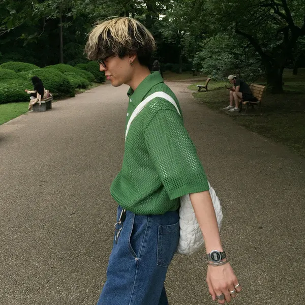 シンプル透かし編みカラーニット